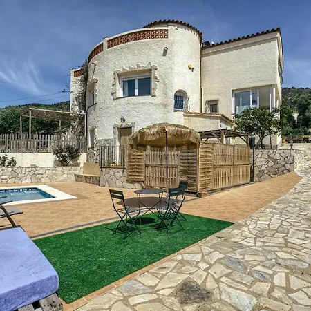 Villa Cathy Palau-Saverdera